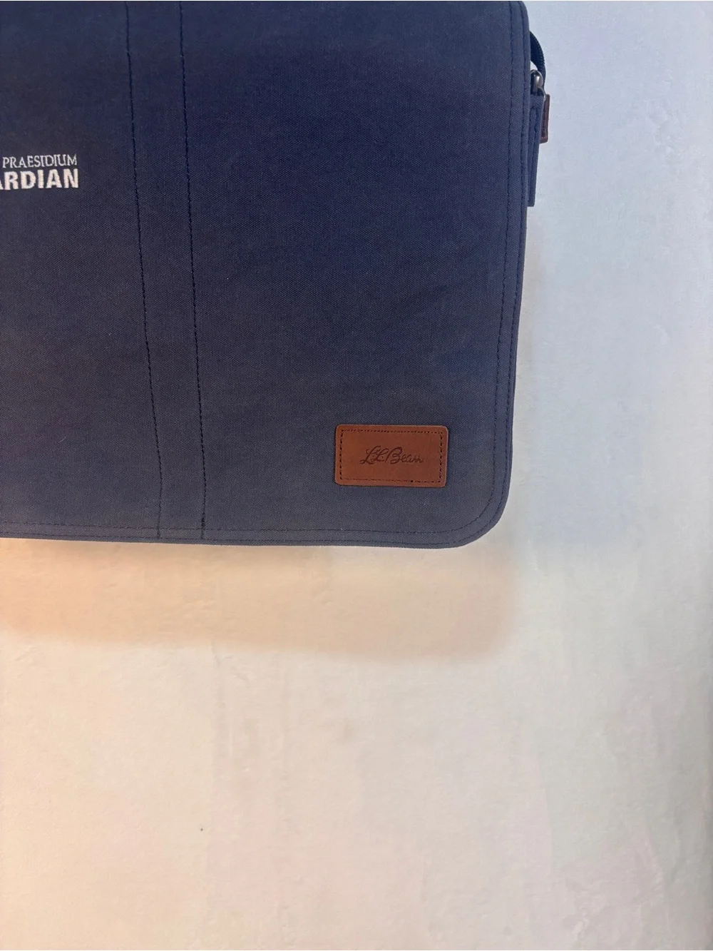 LL Bean Navy Canvas Laptop Messenger Bag G-Hook